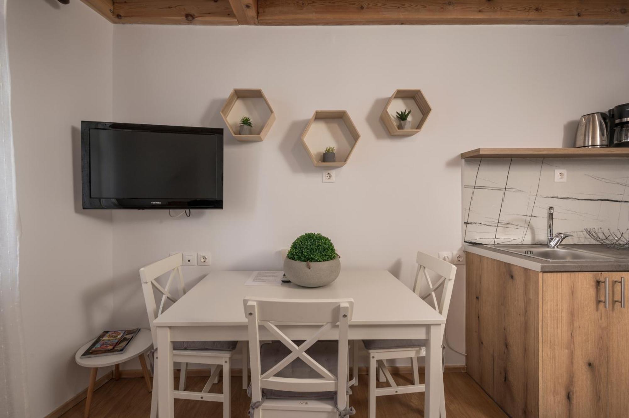 Mariviky Design Apartment Chania  ภายนอก รูปภาพ