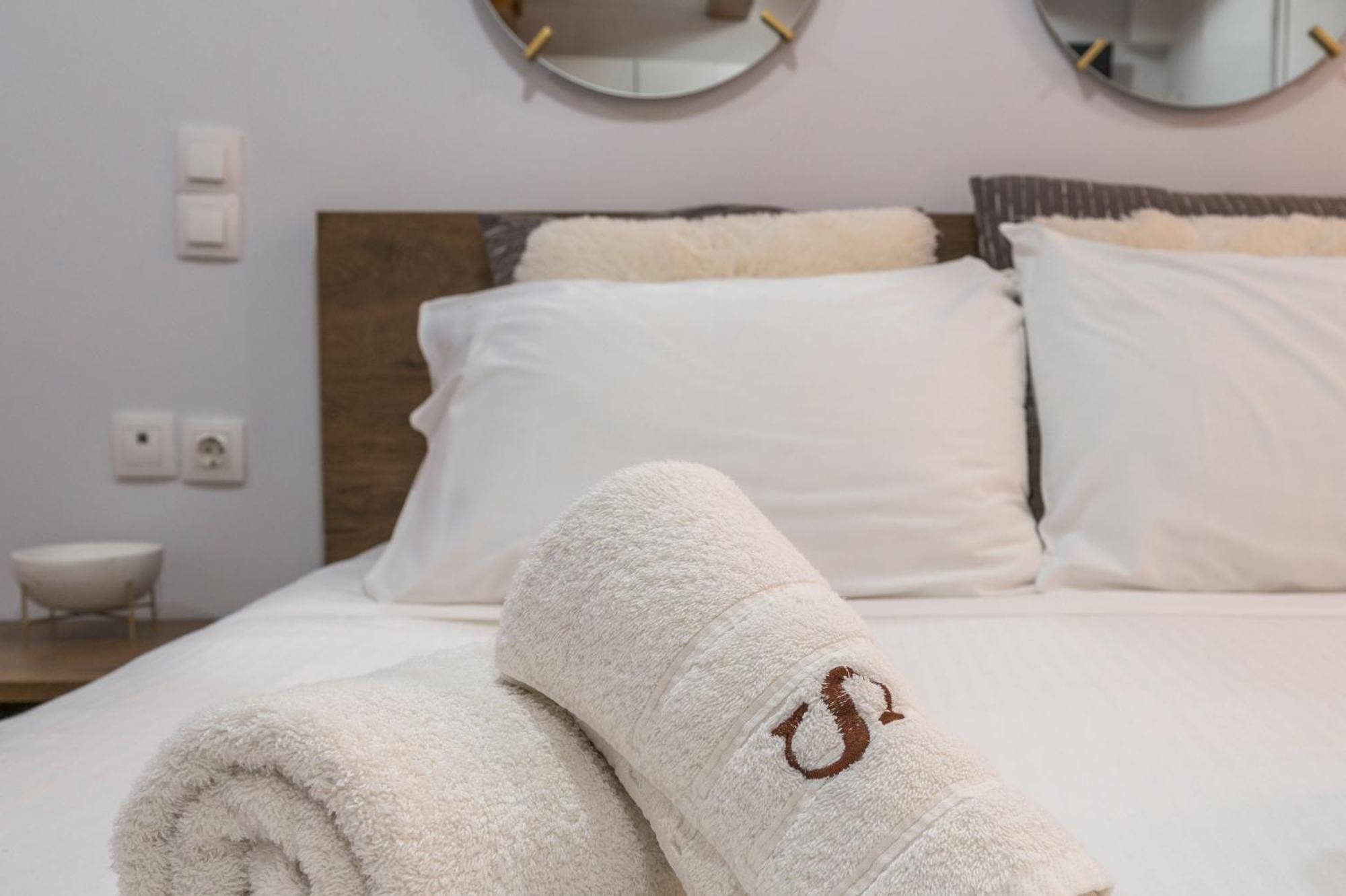 Mariviky Design Apartment Chania  ภายนอก รูปภาพ