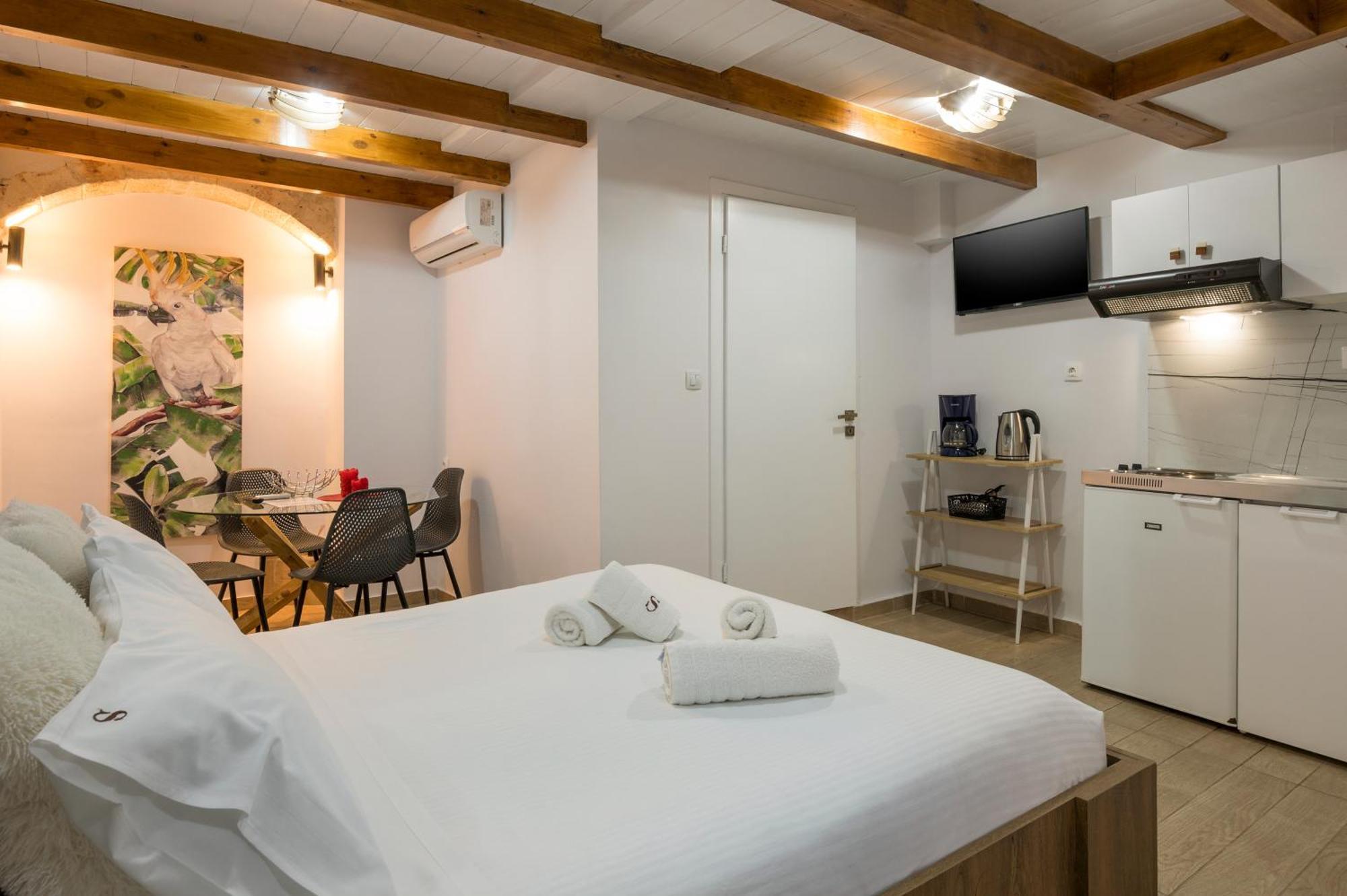 Mariviky Design Apartment Chania  ภายนอก รูปภาพ